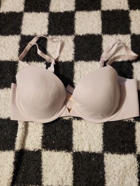 Victoria's Secret Light Purple Demi T-Shirt Bra